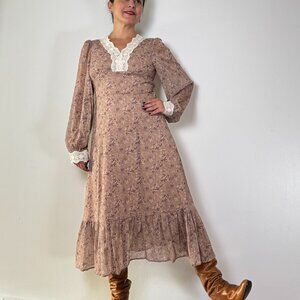 Pre-loved Pink Floral Prairie Dress - Size S/M